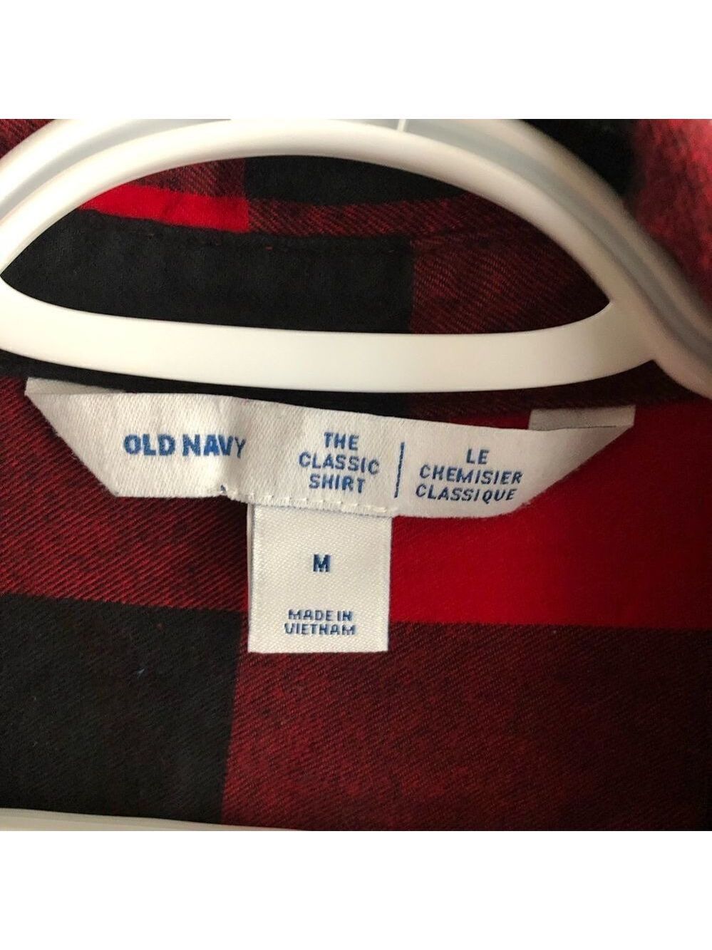 old Navy size Med Red and black buffalo plaid button down shirt - Picture 4 of 5